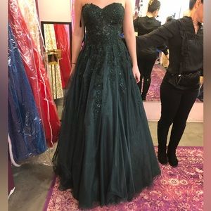 •ball gown prom dress•